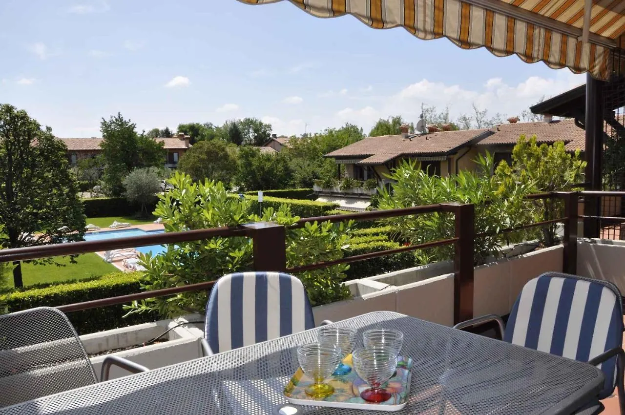 Apartment in Lazise - Gardasee 40851 Italien