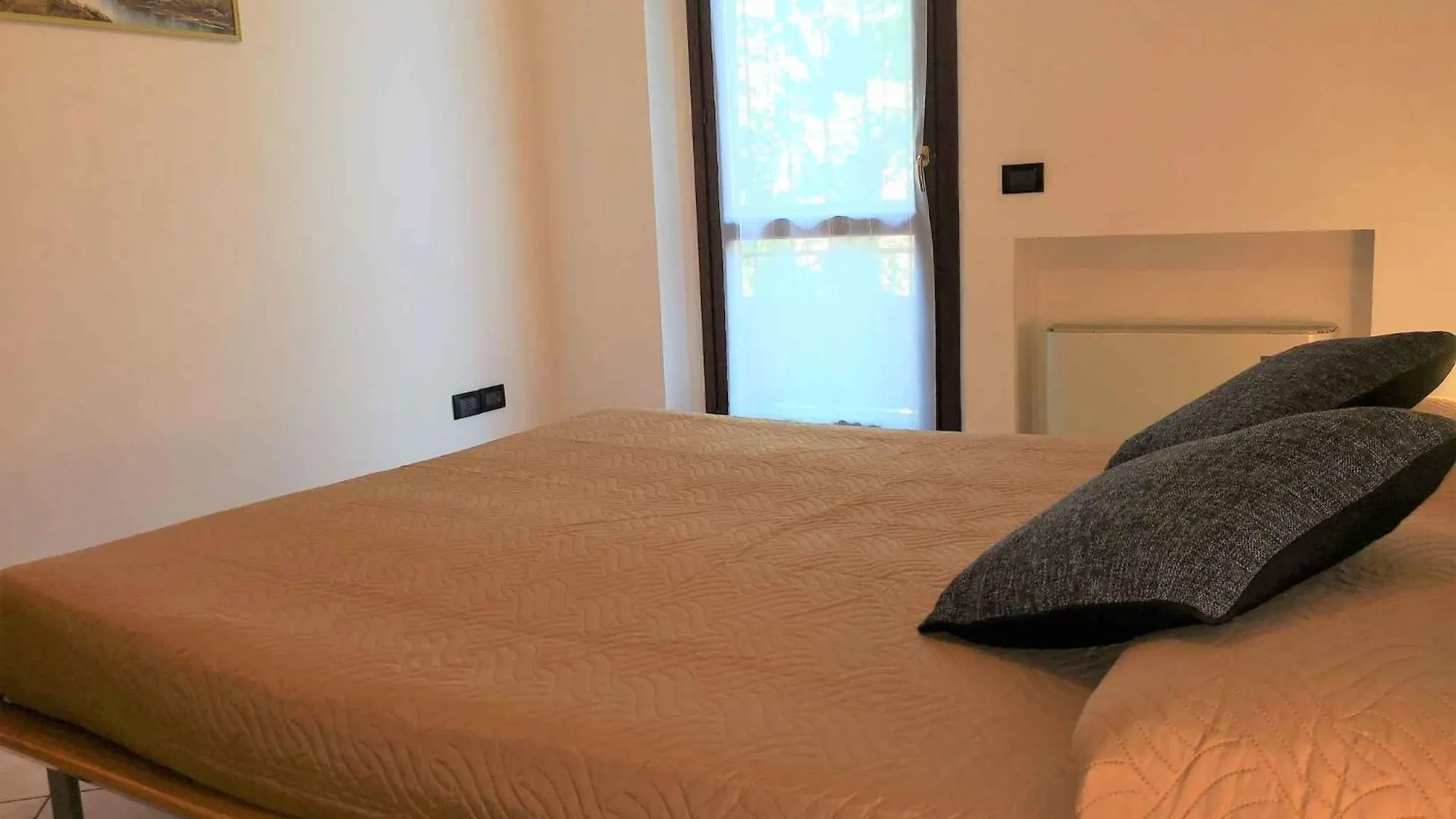 Apartment In Lazise - Gardasee 40851 Italien